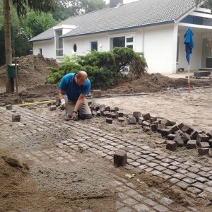 Bestrating voortuin in Prinsenbeek