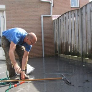 Straatwerk achtertuin in Bavel